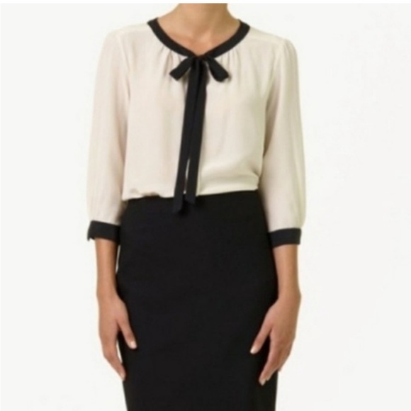 Aritzia Babaton Sabrina 100% Silk Blouse size XS NWOT old money - Picture 2 of 8